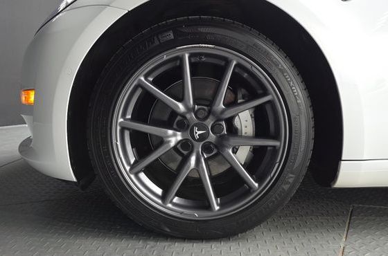 Tesla Model 3 Long Range AWD — пробег 35 277 км — фото 5 из 5