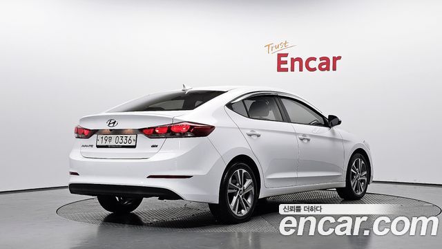 Hyundai AVANTE из Кореи Encar