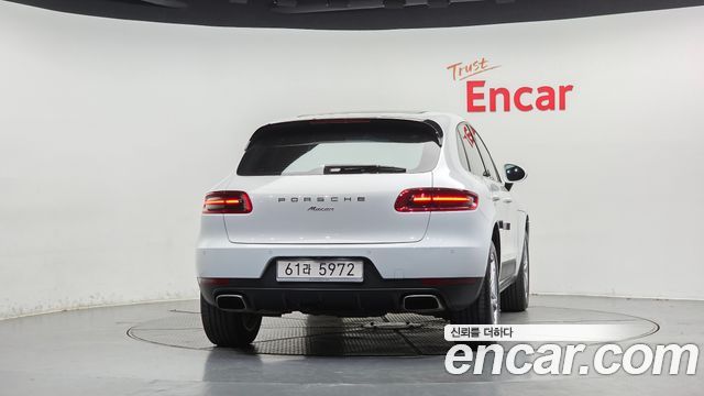 Porsche Macan из Кореи Encar
