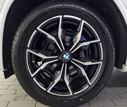 BMW X4 xDrive20i M Sport — пробег 9 250 км — фото 5 из 5