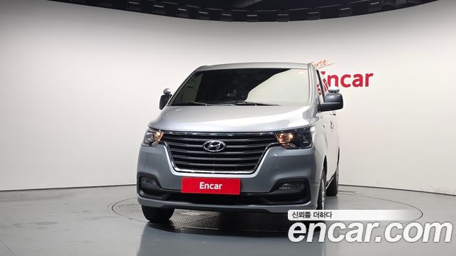 Hyundai Starex Van 3-Seater Smart — пробег 86 607 км — фото 3 из 5