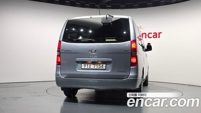 Hyundai Starex Van 3-Seater Smart — пробег 86 607 км — фото 4 из 5