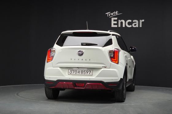 Ssangyong TIBOLI Gasoline 1.5 2WD R-PLUS White — пробег 91 383 км — фото 4 из 5