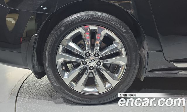 Kia Carnival 7-seater Limousine President — пробег 131 478 км — фото 5 из 5