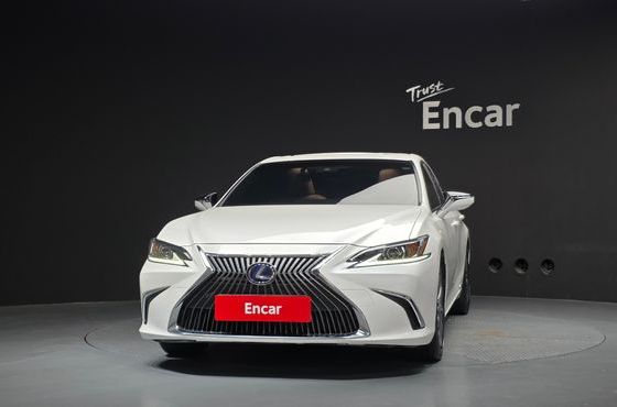 Lexus ES Luxury — пробег 84 825 км — фото 3 из 5