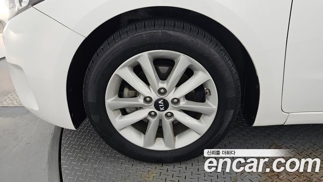 Kia K3 Trendy Style — пробег 98 775 км — фото 5 из 5