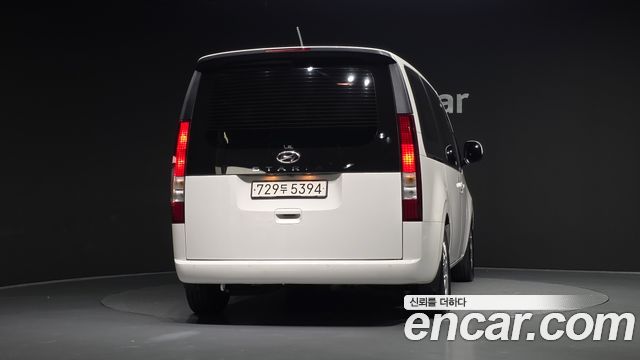 Hyundai Staria Tourer 11-Seater Modern — пробег 96 113 км — фото 4 из 5