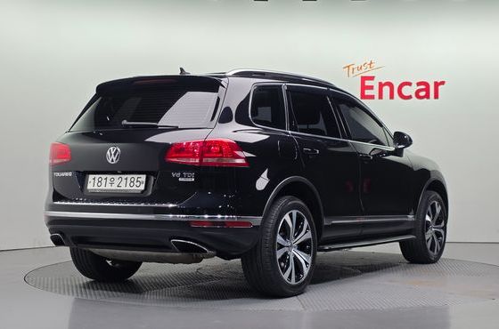 Volkswagen Touareg V6 3.0 TDI BMT Exclusive 7P5 — пробег 119 031 км — фото 2 из 5