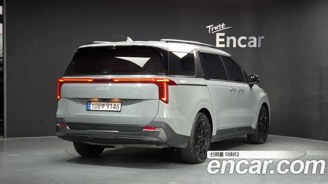 Kia Carnival Gasoline 7-Seater Gravity — пробег 16 152 км — фото 2 из 5