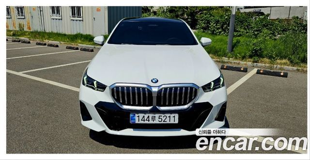 BMW 5-Series 530i xDrive M Sport — пробег 37 000 км — фото 3 из 5