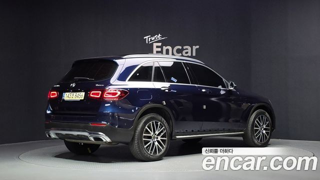 Mercedes-Benz GLC-Class GLC300e 4MATIC — пробег 113 654 км — фото 2 из 5