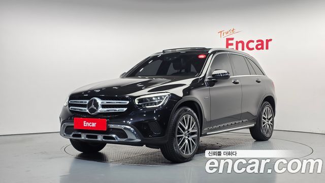 Mercedes-Benz GLC-Class GLC300e 4MATIC — пробег 27 971 км — фото 1 из 5