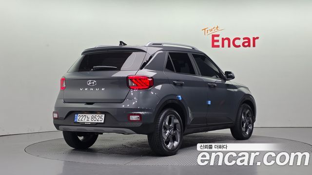 Hyundai Venue из Кореи Encar