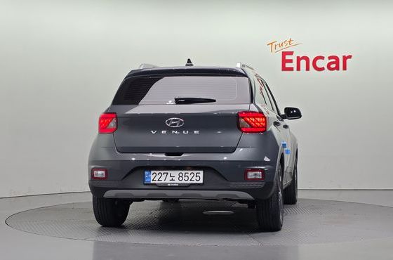 Hyundai Venue 1,6 Premium — пробег 6 395 км — фото 4 из 5