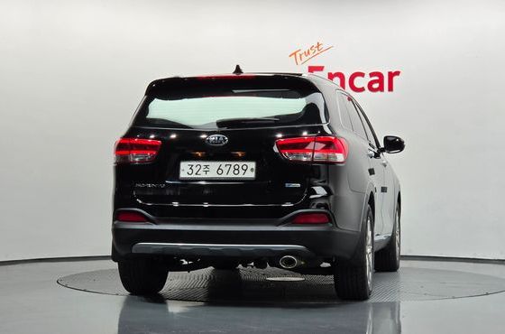 Kia Sorento Diesel 2.0 2WD Prestige — пробег 86 117 км — фото 4 из 5