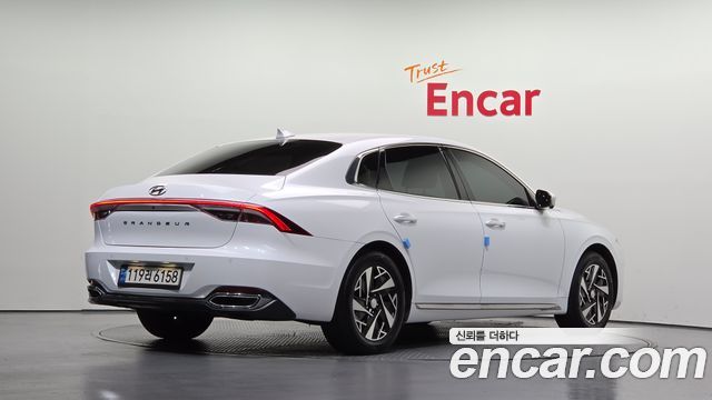 Hyundai Grandeur из Кореи Encar