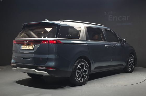 Kia Carnival Diesel 9-Seater Prestige — пробег 92 453 км — фото 2 из 5