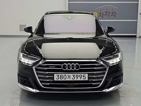 Audi A8 50 TDI Quattro — пробег 37 228 км — фото 2 из 5