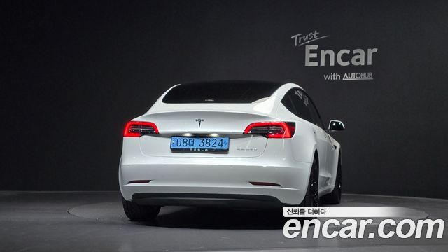 Tesla Model 3 Long Range AWD — пробег 75 677 км — фото 4 из 5
