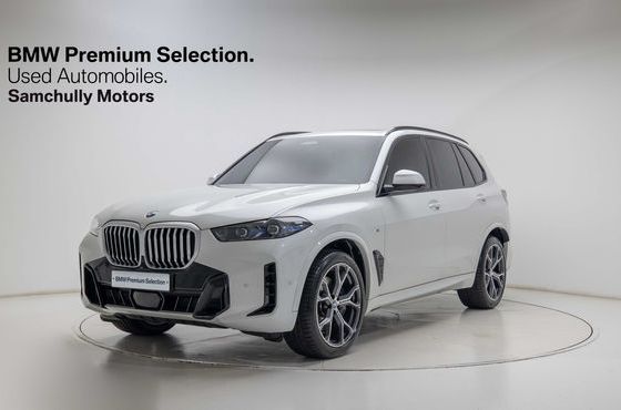 BMW X5 xDrive 40i M Sport — пробег 4 590 км — фото 1 из 5