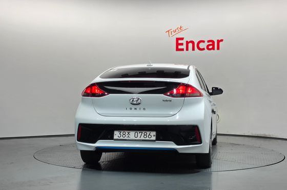 Hyundai Ioniq I Plus — пробег 88 085 км — фото 4 из 5