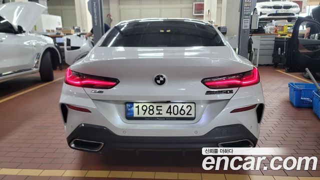 BMW 8-Series M850i xDrive Gran Coupe — пробег 32 500 км — фото 4 из 5
