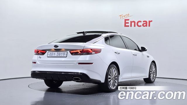 Kia K5 из Кореи Encar