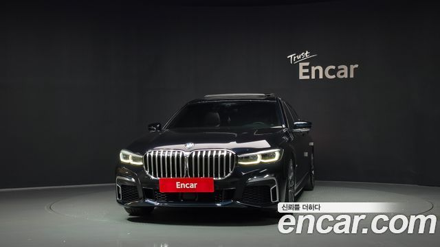 BMW 7-Series 740Li xDrive M Sport Package — пробег 153 815 км — фото 3 из 5