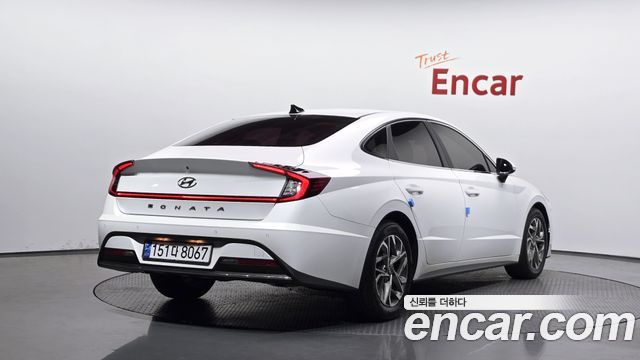 Hyundai Sonata 2.0 Premium — пробег 128 227 км — фото 2 из 5