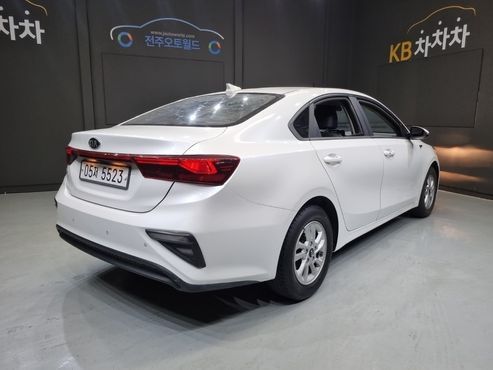 Kia K3 Luxury — пробег 145 950 км — фото 4 из 5