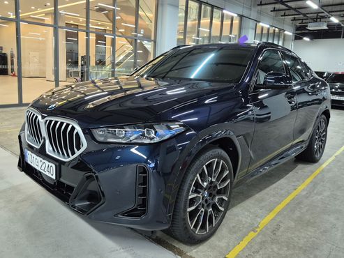 BMW X6 xDrive40i M Sport — пробег 11 162 км — фото 3 из 5