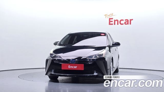 Toyota Prius 1.8 — пробег 58 644 км — фото 3 из 5