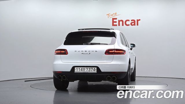 Porsche Macan из Кореи Encar