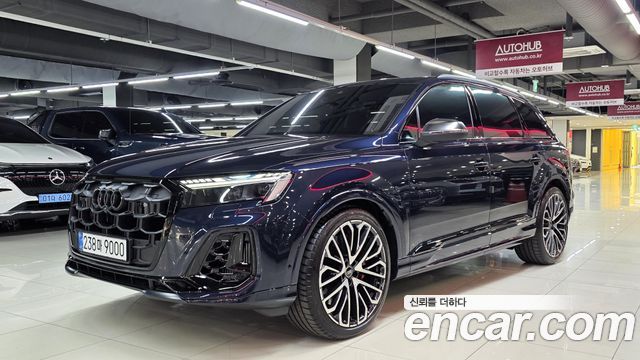 Audi SQ7 4.0 TFSI Quattro — пробег 2 802 км — фото 2 из 5