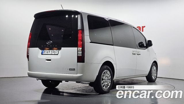 Hyundai Staria из Кореи Encar