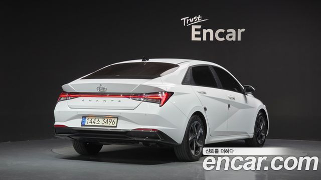 Hyundai AVANTE Inspiration — пробег 128 640 км — фото 2 из 5