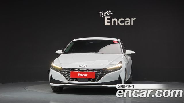 Hyundai AVANTE Inspiration — пробег 128 640 км — фото 3 из 5
