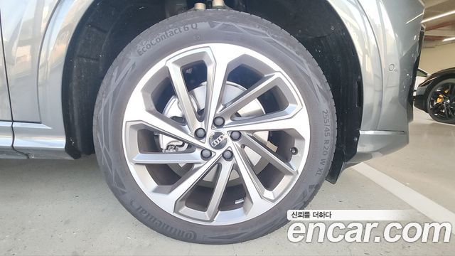 Audi Q5 45 TFSI Quattro S line — пробег 500 км — фото 5 из 5
