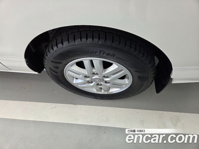 Hyundai Starex Van 3-Seater Smart — пробег 91 000 км — фото 5 из 5