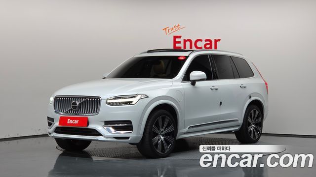 Volvo XC90 T8 Ultimate Bright Hybrid — пробег 122 909 км — фото 1 из 5