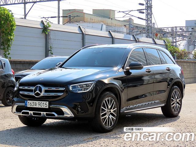 Mercedes-Benz GLC-Class GLC300e 4MATIC — пробег 73 960 км — фото 2 из 5