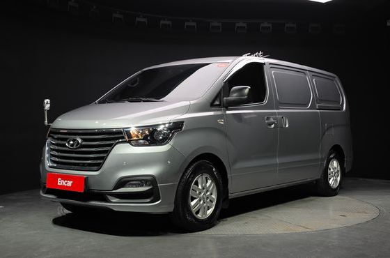 Hyundai Starex Van 3-Seater Smart — пробег 40 927 км — фото 1 из 5