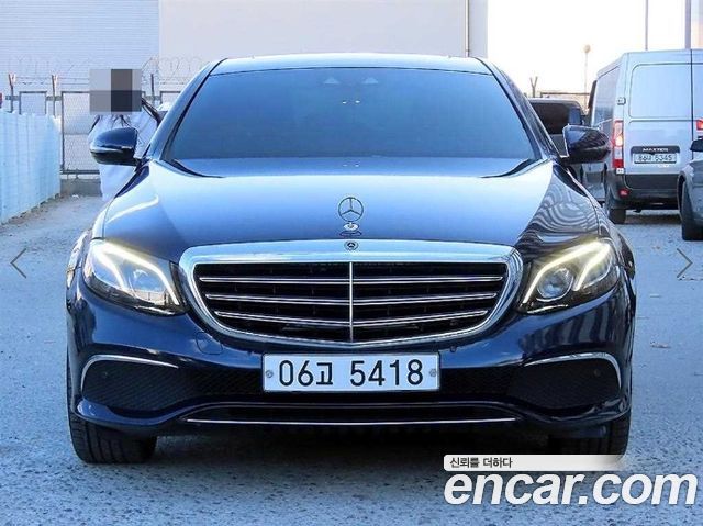 Mercedes-Benz E-Class из Кореи Encar
