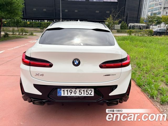 BMW X4 xDrive20i M Sports Pro — пробег 22 200 км — фото 4 из 5