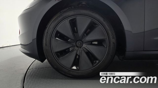 Tesla Model 3 RWD — пробег 13 279 км — фото 5 из 5