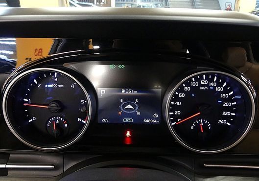 Kia Carnival Diesel 9-Seater Noblesse — пробег 64 000 км — фото 5 из 5