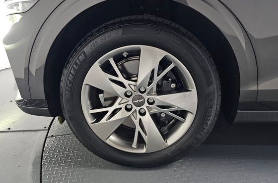 Genesis GV70 2.5T Gasoline AWD — пробег 18 238 км — фото 5 из 5