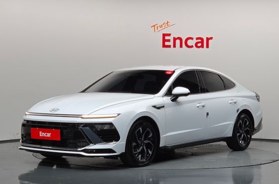 Hyundai Sonata 2.0 Exclusive — пробег 15 459 км — фото 1 из 5