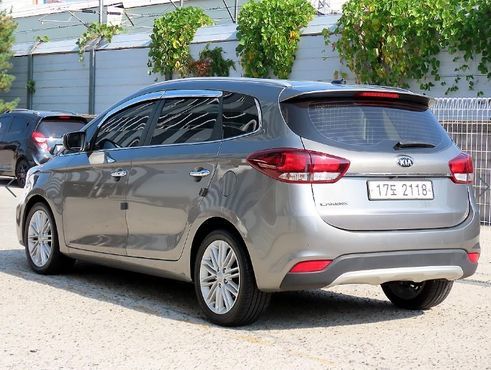 Kia Carens 1.7 VGT Prestige — пробег 154 698 км — фото 3 из 5