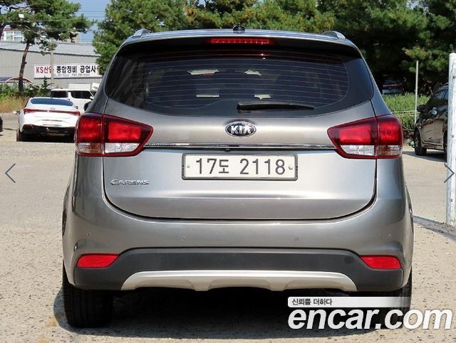 Kia Carens из Кореи Encar